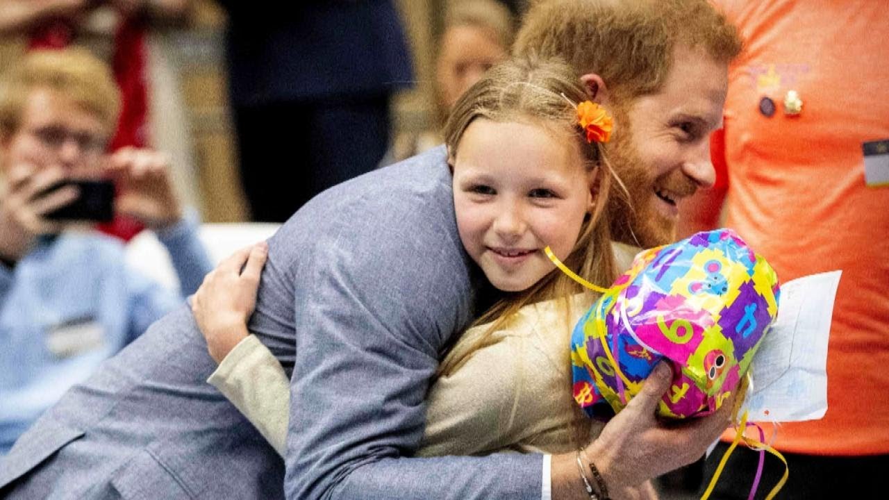 Little Girl Gifts Prince Harry Toy in Honor for Archie