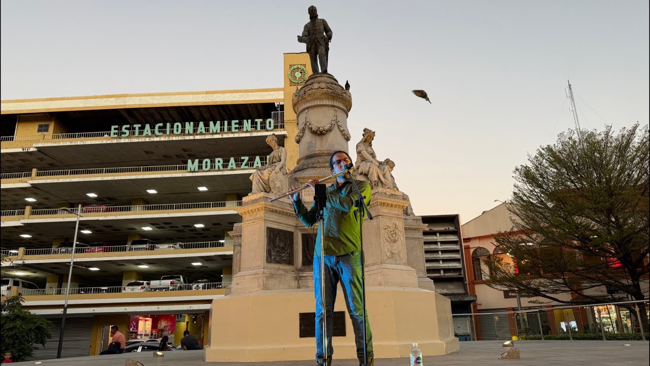 Un excelente ambiente musical en El Centro Histórico de El Salvador