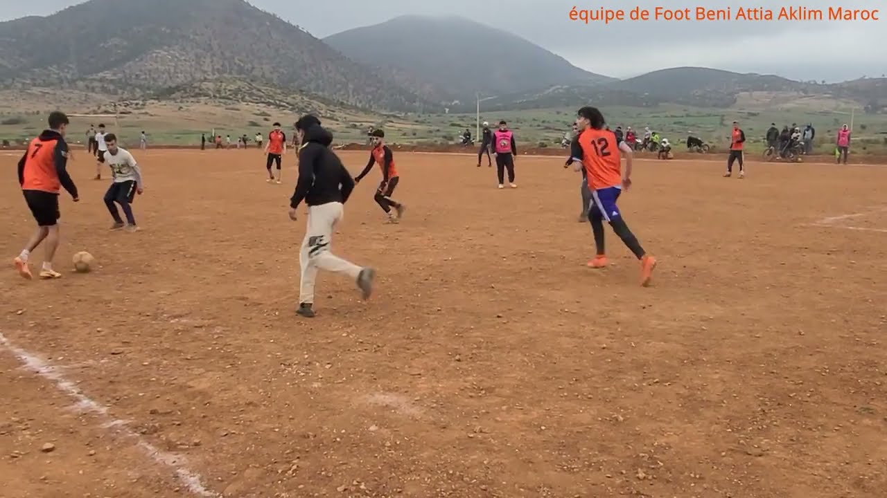 premier équipe de football. de beni attia Aklim Maroc