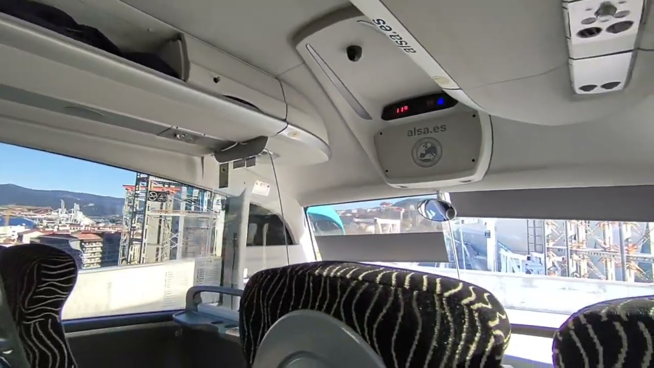 Trip Spain to Portugal by ALSA bus. Santiago de Compostela to Braga.
