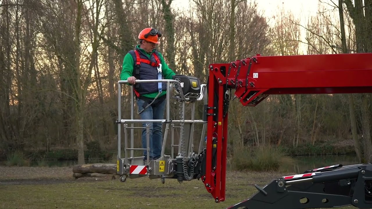 Nuova piattaforma telescopica TC22 Hinowa