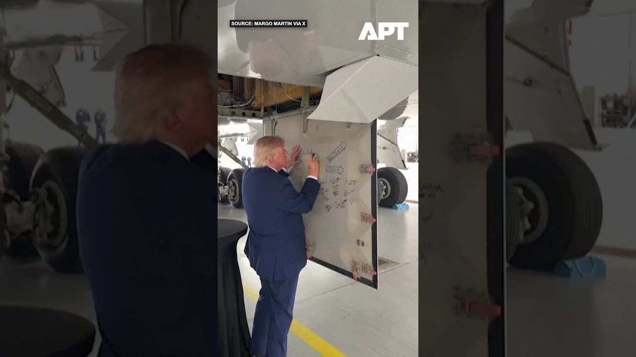 Трамп оставляет автограф на подаренном Катаром самолете Air Force One | APT