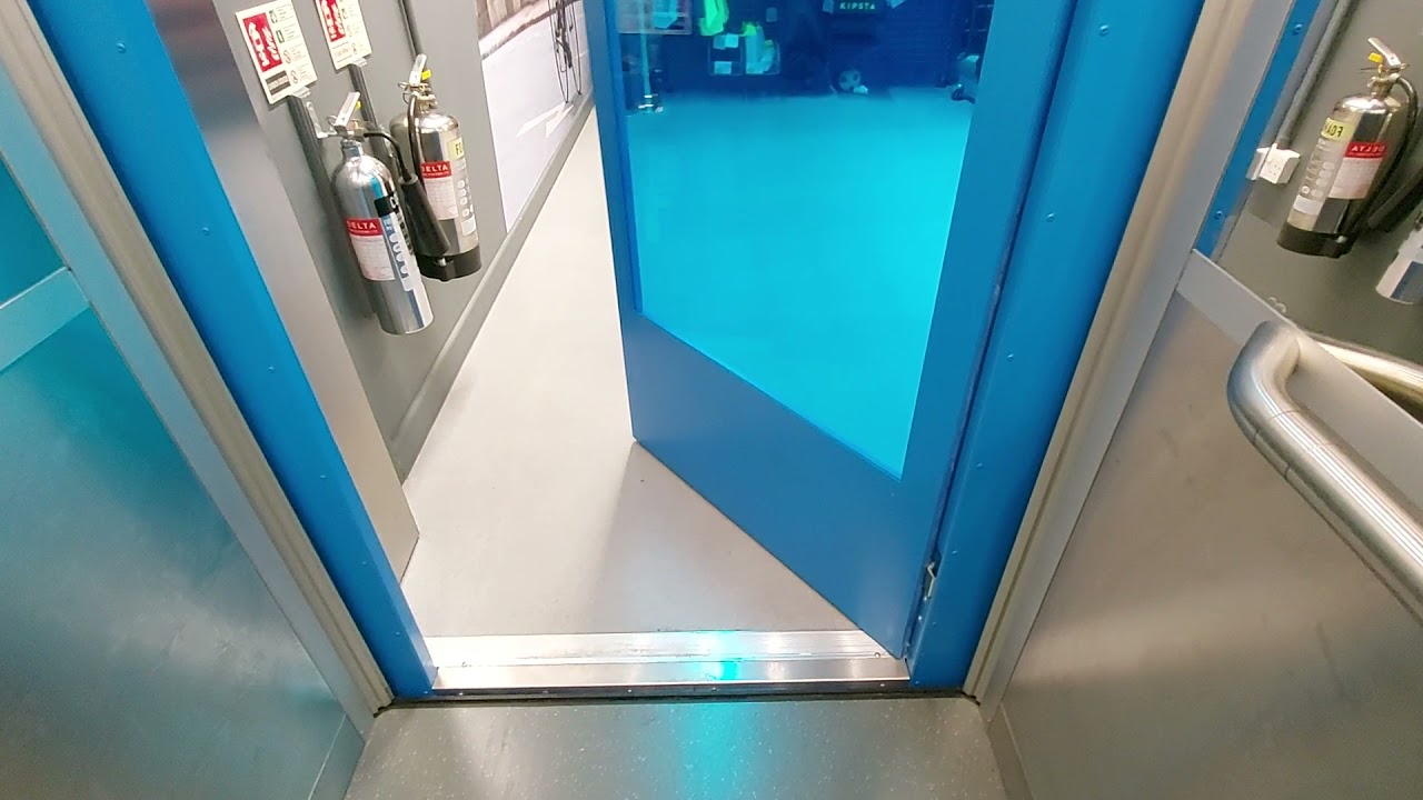 2020 Kone Prospace Lift @ DeCathLon in Leeds