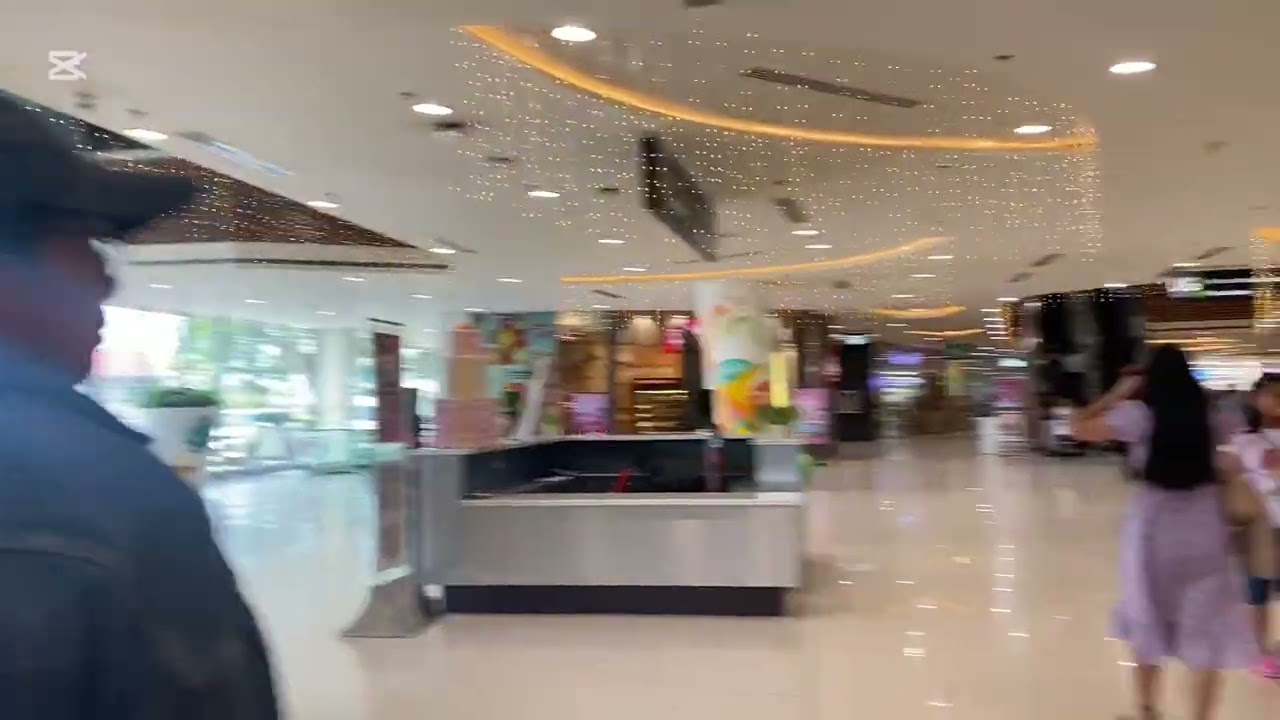 Walking around Robinson mall  Tuguegarao city
