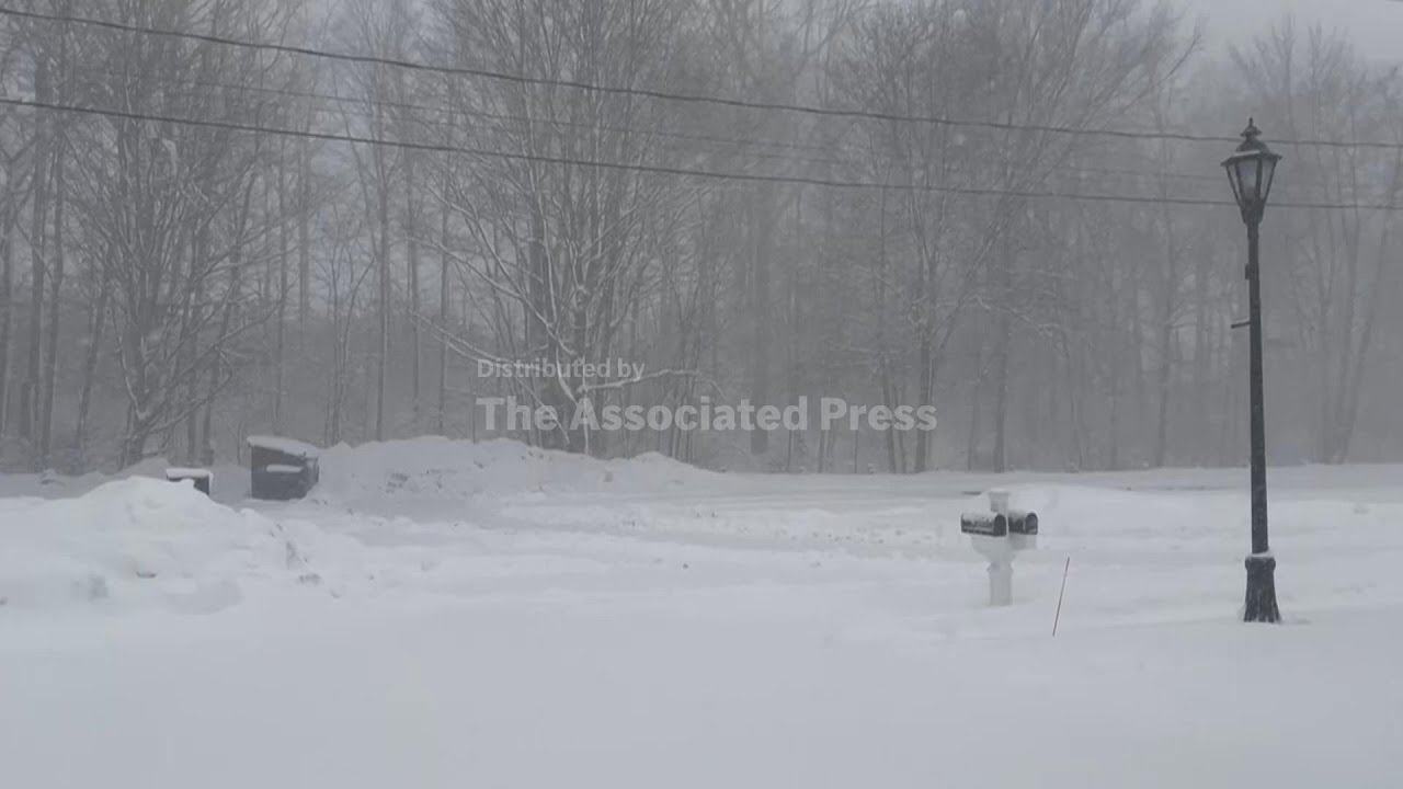 Millions affected by heavy snowfall in Northeast