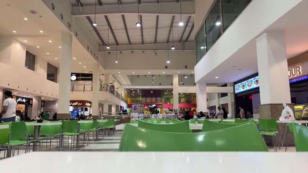 احد المولات في المنطقة الشرقية 