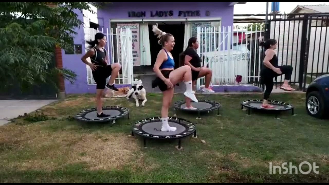 Hoovela (Steve Aoki)Coreografia d Gisel Guenuer JUMP CENTER Con Andre/JUMP/ JUMPING/JUMPVANSconAndre