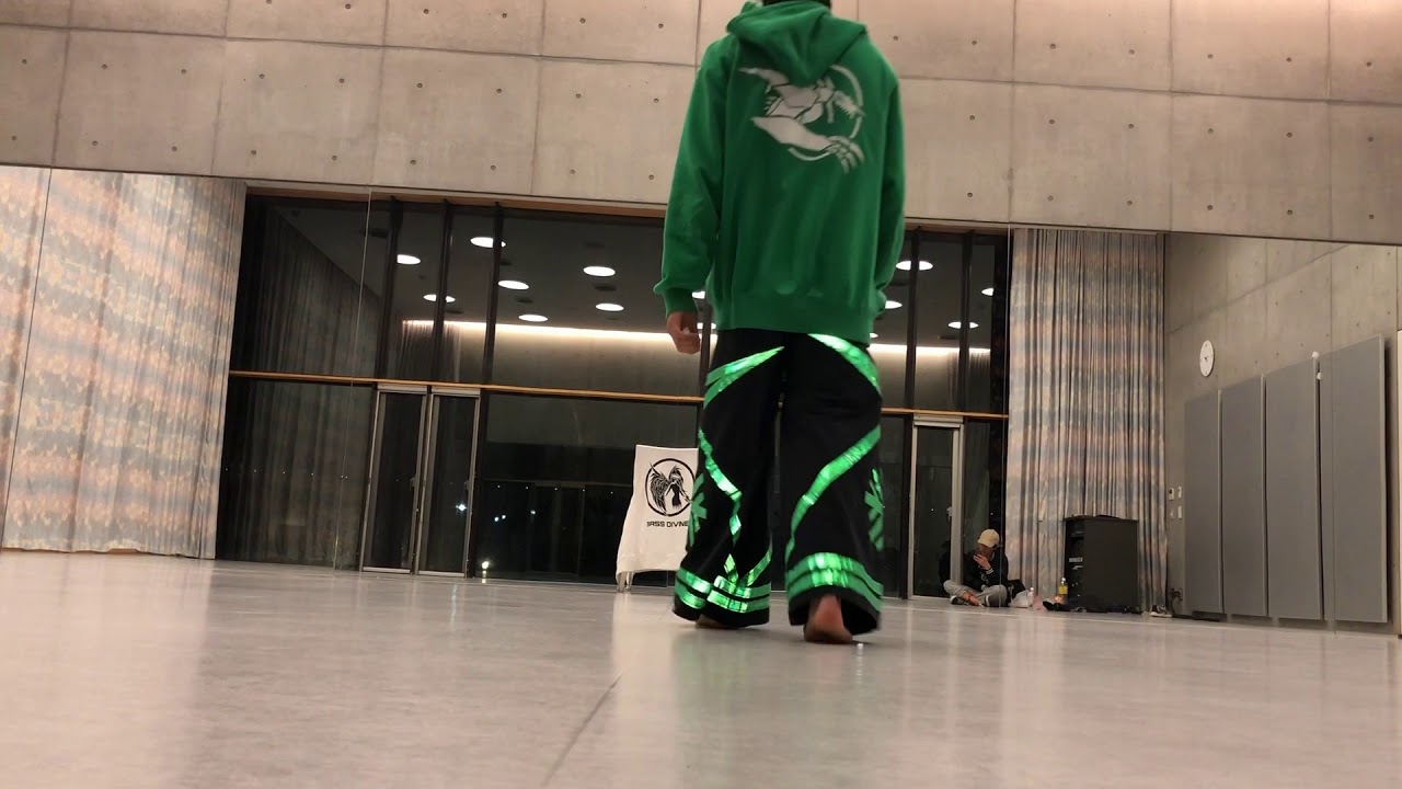 Melbourne Shuffle AUS style - BLIZZARD / Japan