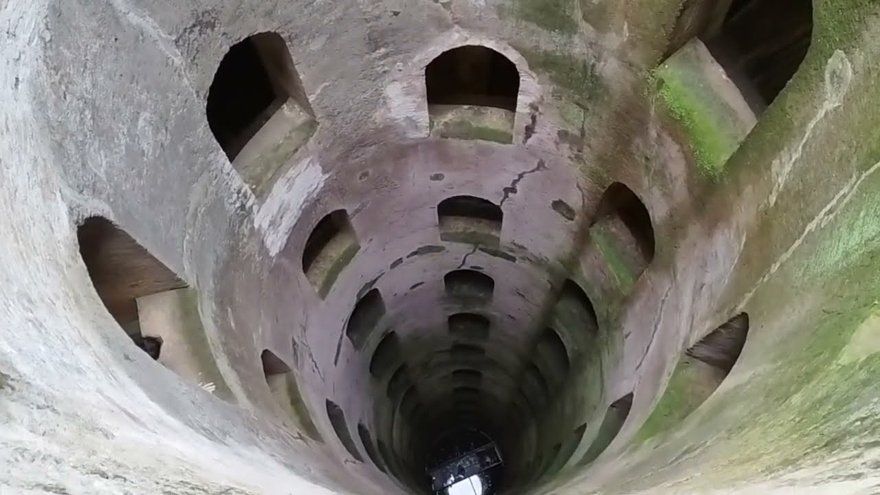 WATER  -  DANIEL DAPIN / Inspiration of Pozzo di San Patrizio