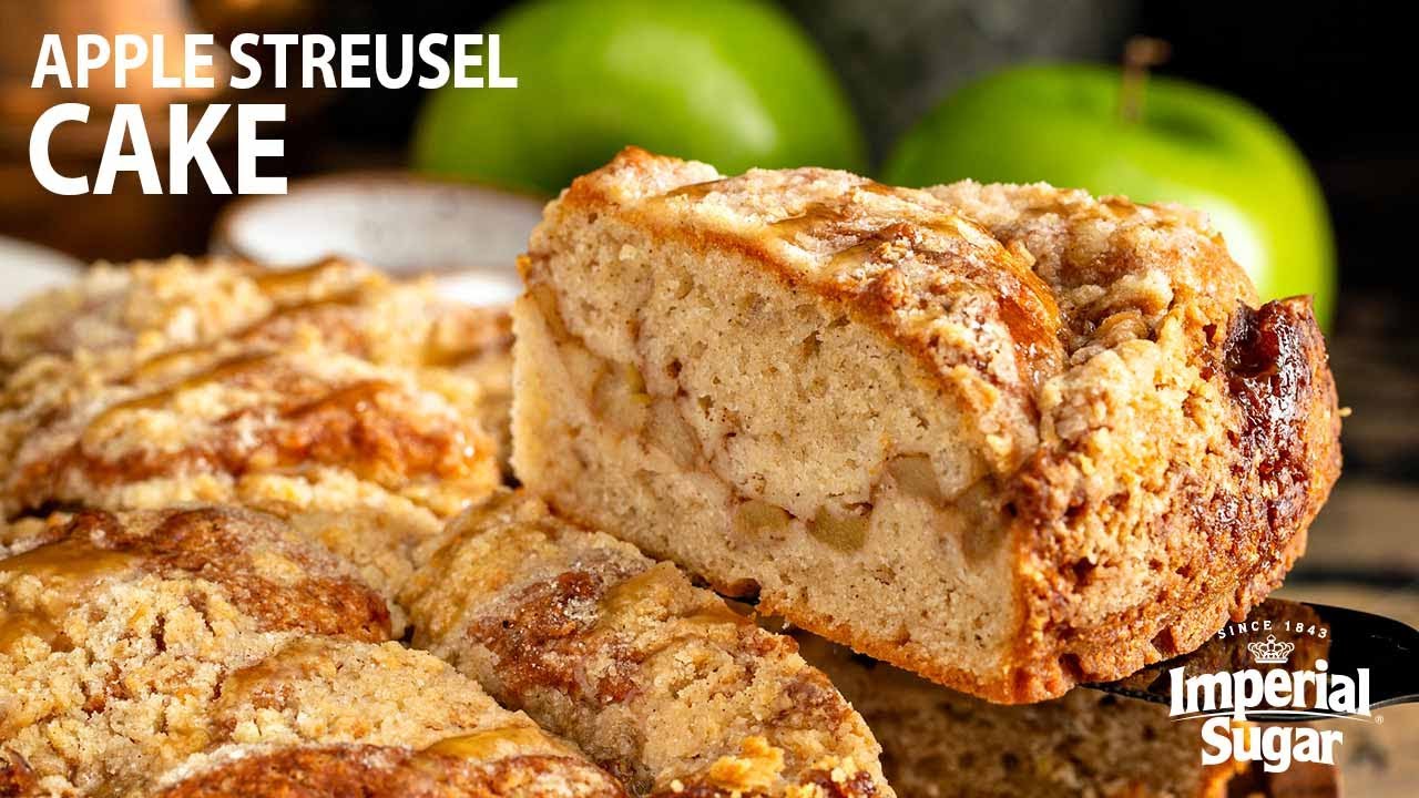How to Make Apple Streusel Cake