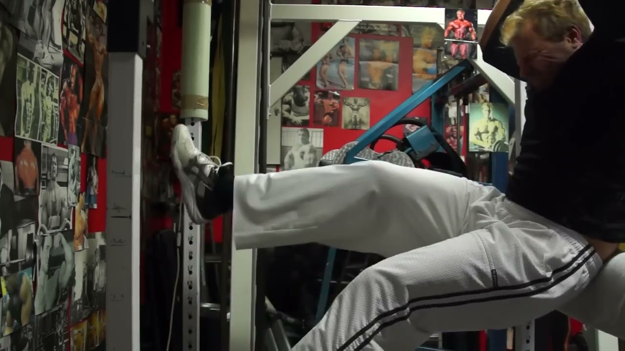 1 leg raises for low abs