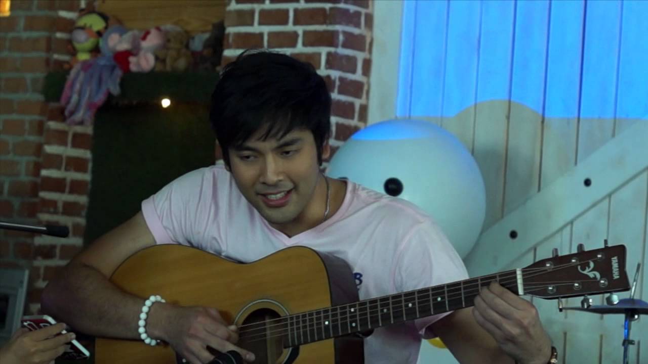 08.04.57 บอม ธนิน Charity Meeting 2 ร้องเพลง เป็นต่อ