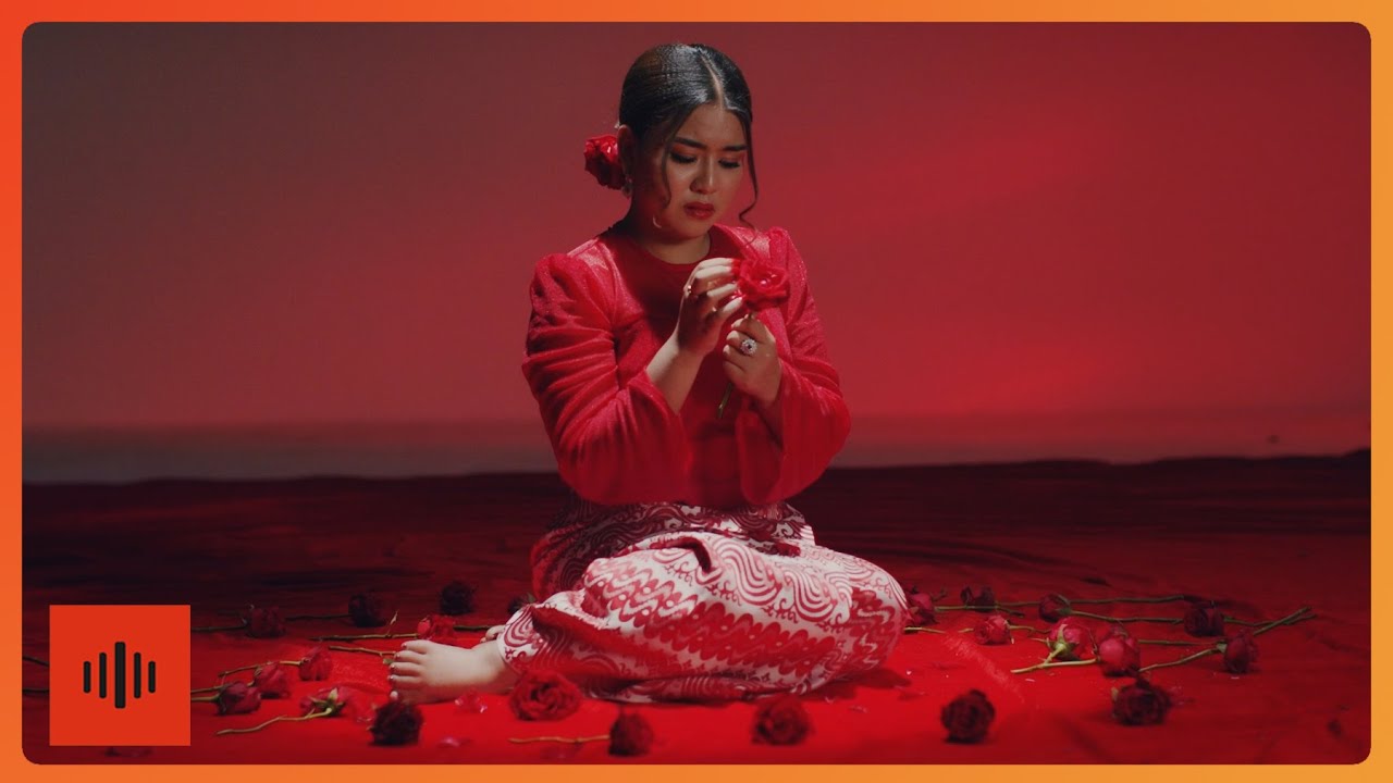 နိုနို - နှင်းဆီမလေးချစ်ပုံပြင် [Official MV]