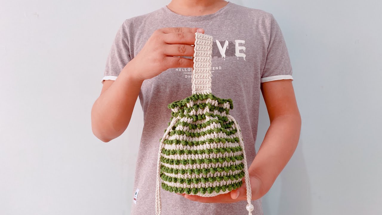绿豆包！超实用的手拎束口袋，造型可爱简单大方（Crochet Mini Drawstring Pouch）