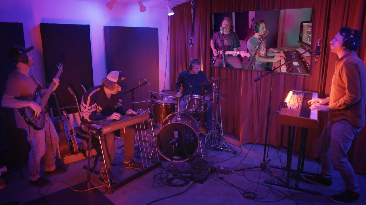 Ghost Coach - I Don't Live Here Anymore (The War On Drugs Cover)