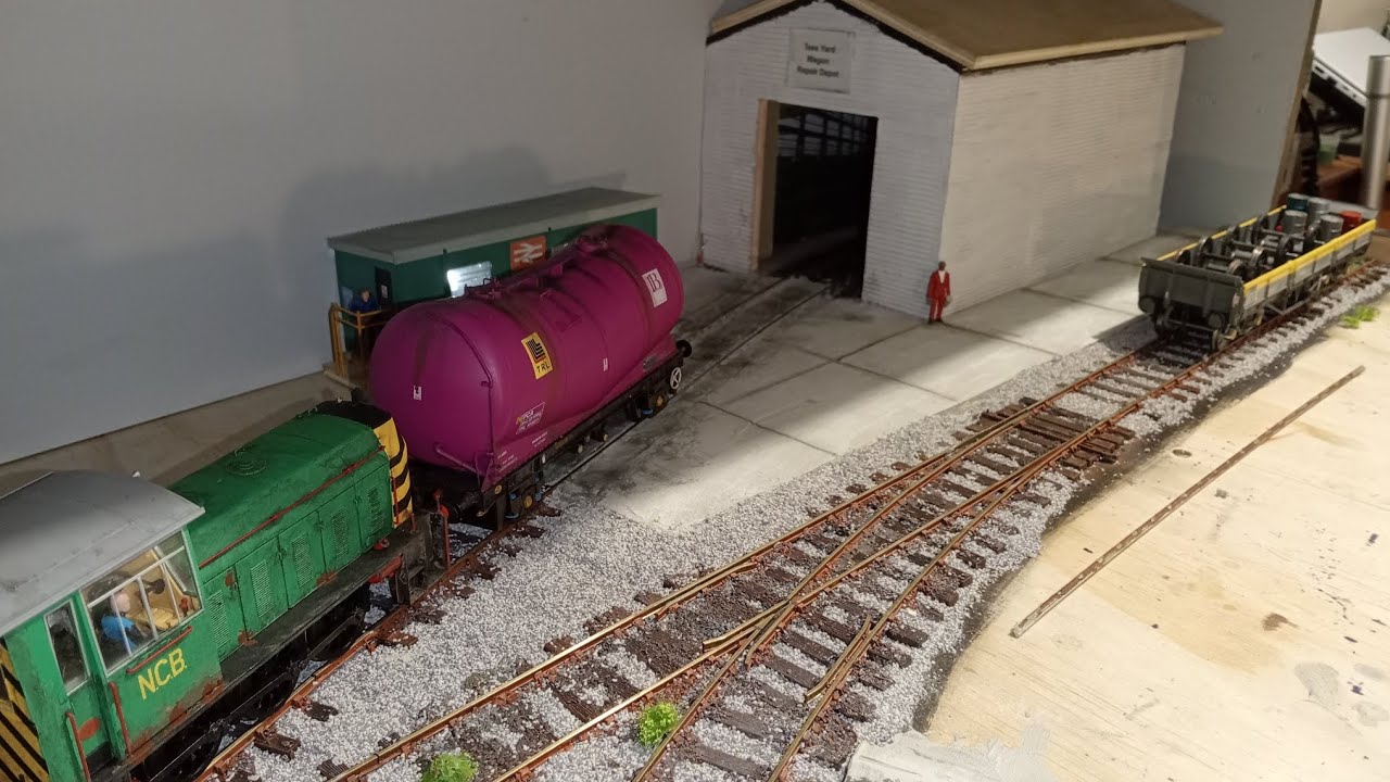Modeling Hardstanding on Tees Wagon Micro Layout