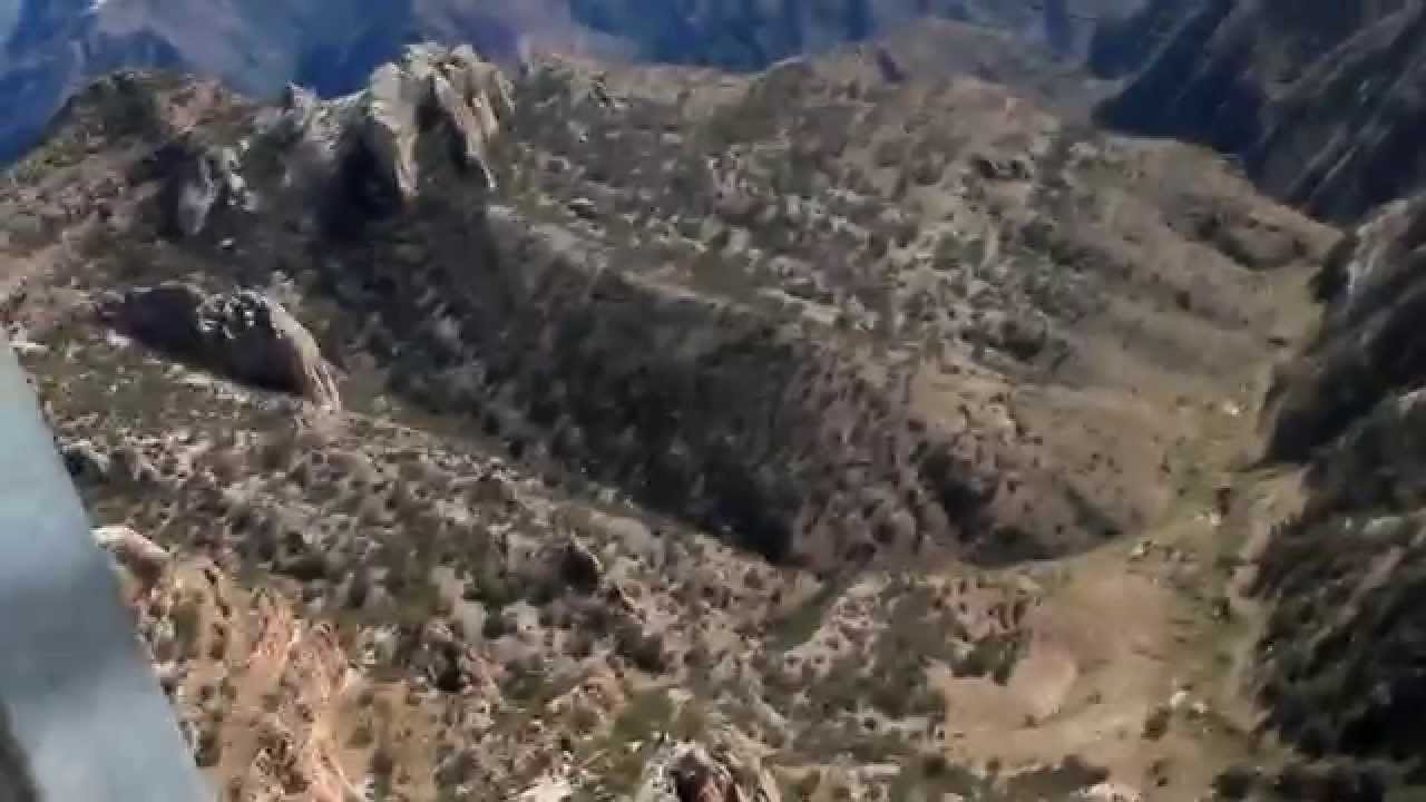 La plus grande tyrolienne du monde - Canyon du cuivre au Mexique - 2500 mètres 120 km/h