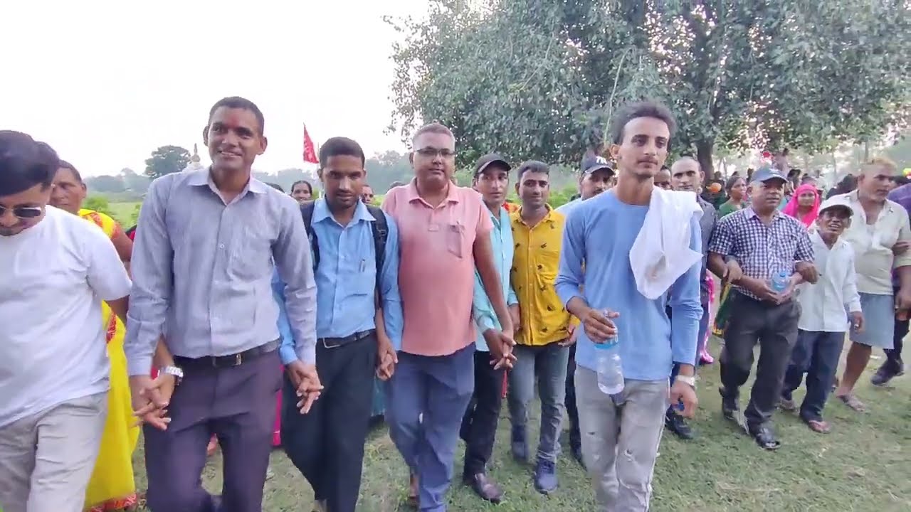 महेन्द्रनगरकाे खुला मञ्चमा घमासान डेउडा खेल Deuda compitition Mahendranagar with deudiya JR bhatt