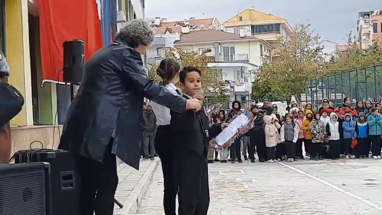 10 Kasım'da sunucu oldum