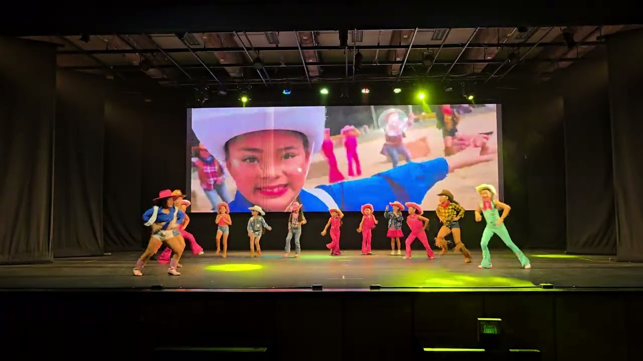 GALA TDC 2025 - CURSO KIDS - COUNTRY