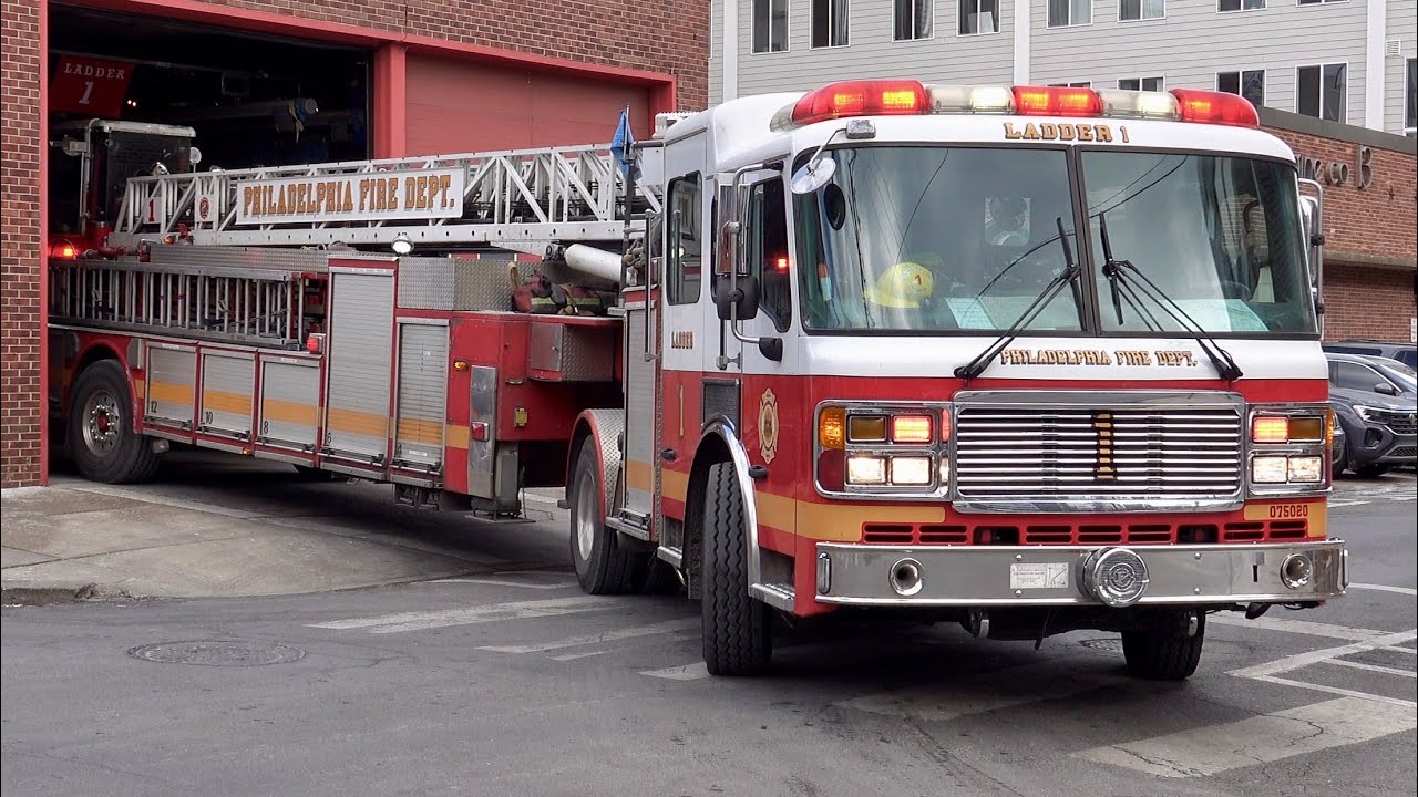 *SOON TO BE REPLACED * Philadelphia Fire Department Ladder 1 Responding