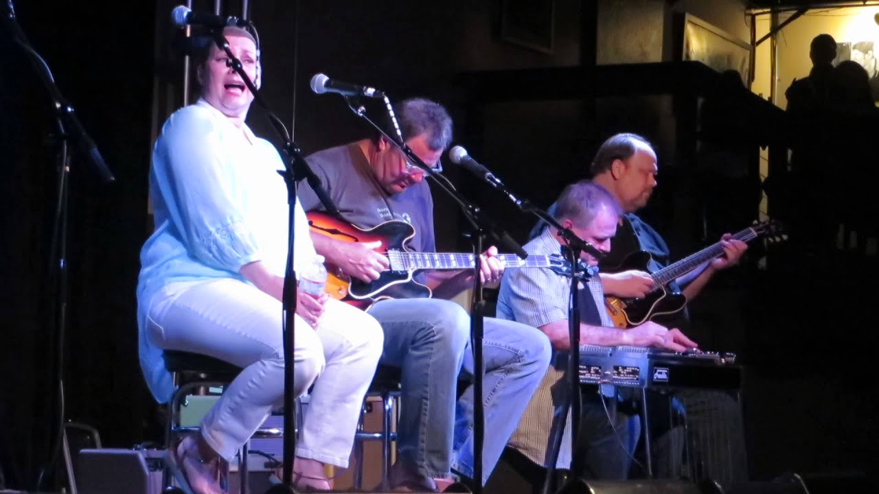 Dawn Sears and The Time Jumpers - If You're Gonna Do Me Wrong Do It Right