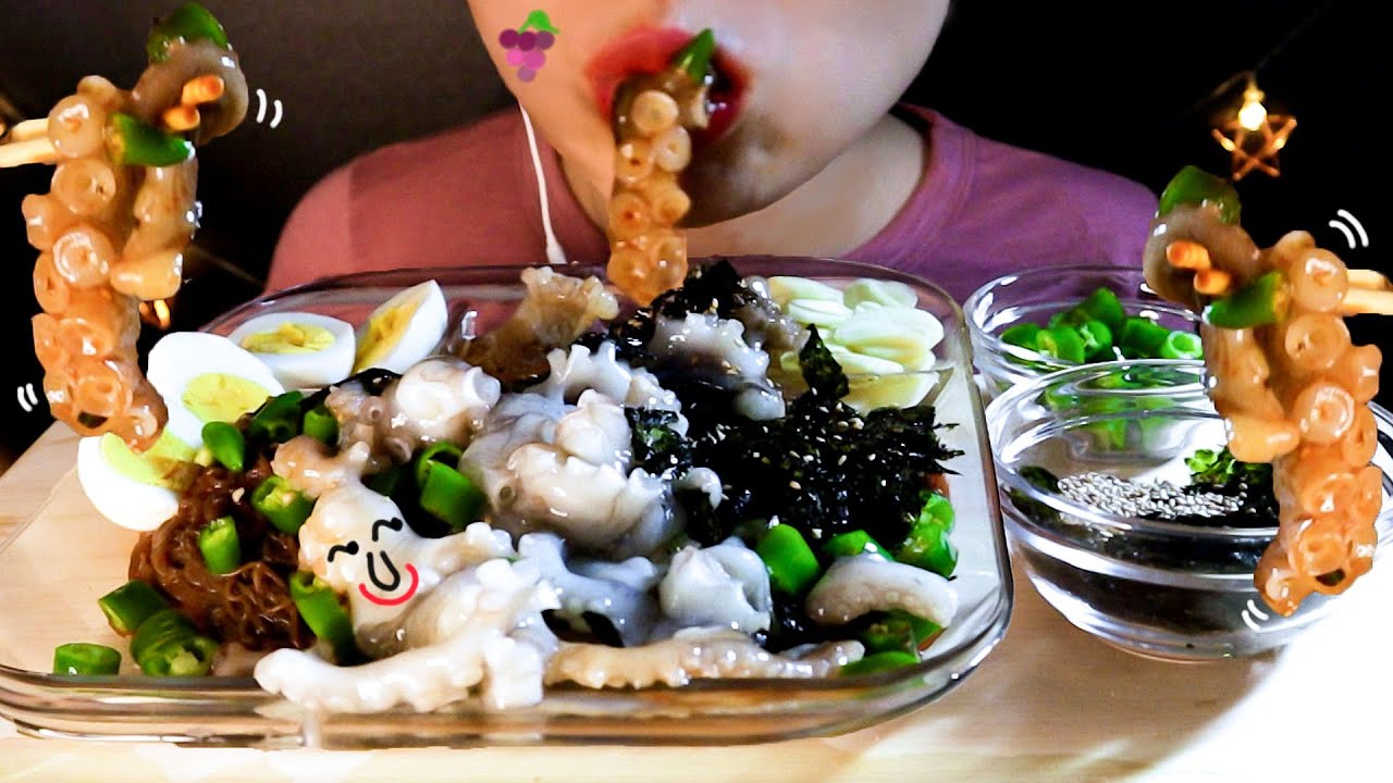 ASMR 싱싱한 산낙지 비빔냉면 불닭볶음 소스🌝                Mukbang Eating show/20210522