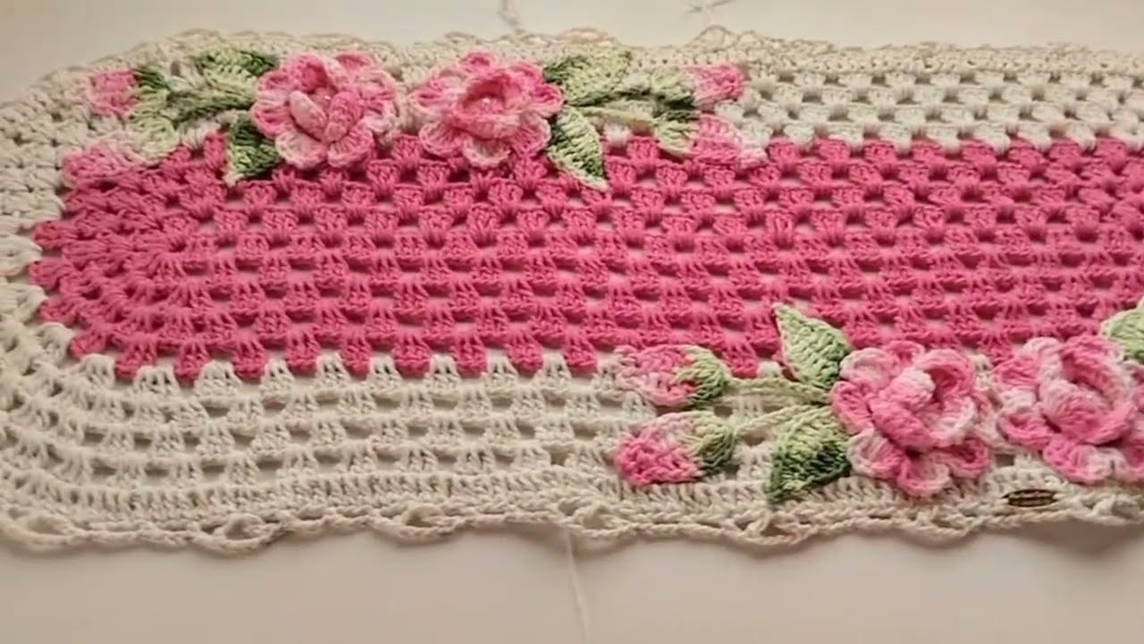 Trilho de mesa modelo flor econômico crochê passo passo bico 