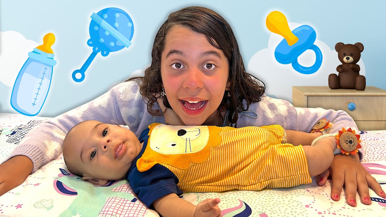 SARAH VIROU BABÁ DE UM BEBÊ DE VERDADE POR UM DIA !