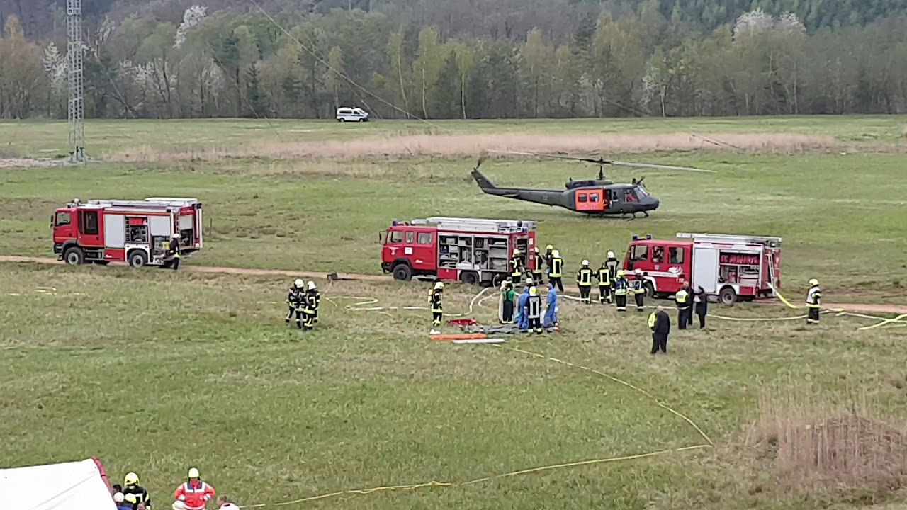 Bell UH-1D SAR 63 Bundeswehr beim Start von Übung 