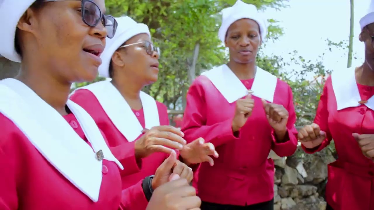 Ona Le Maatla music video