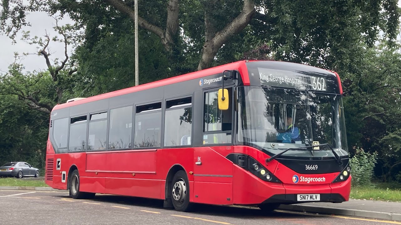 FRV. Stagecoach Route 362 Grange Hill - King George Hospital. Enviro200 MMC 36669 (SN17 MLV)