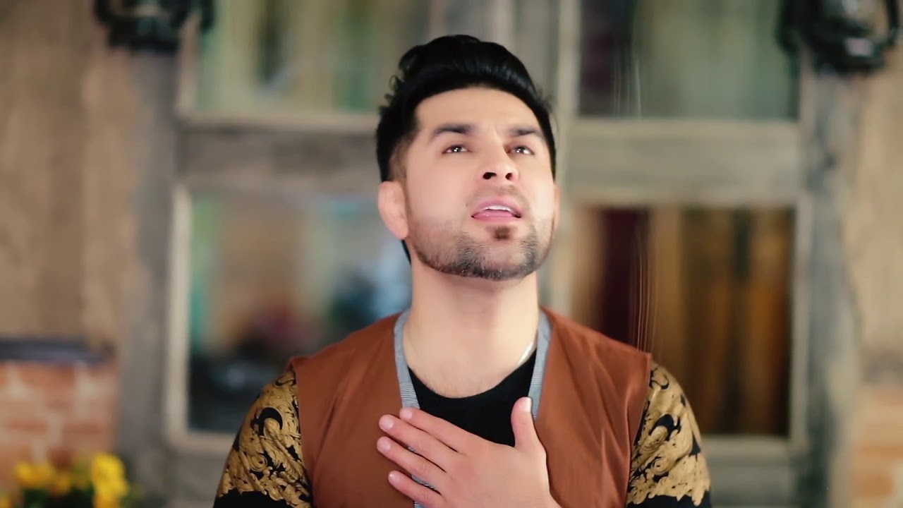 Ali Saghi- 