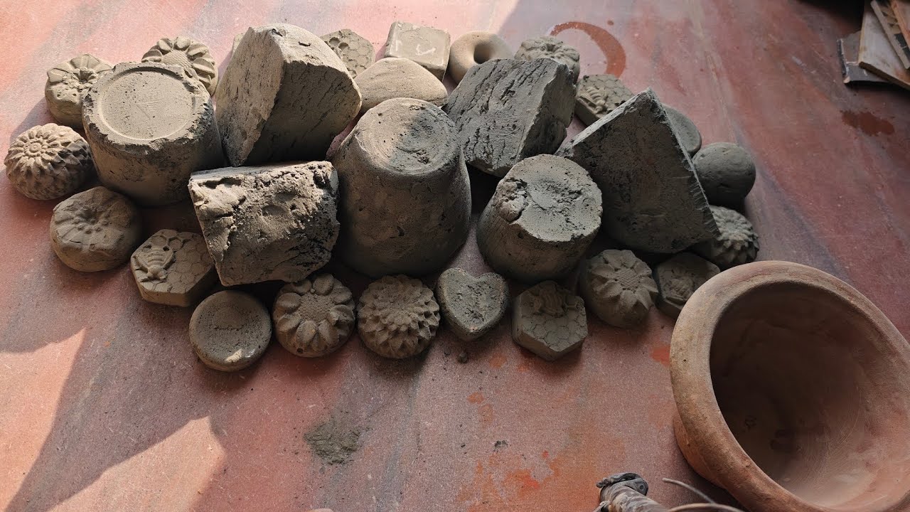 Masterpiece cotton soft black mud dirt crumbl in Claypot dusty #asmrsounds#clay#purecement #gymchalk