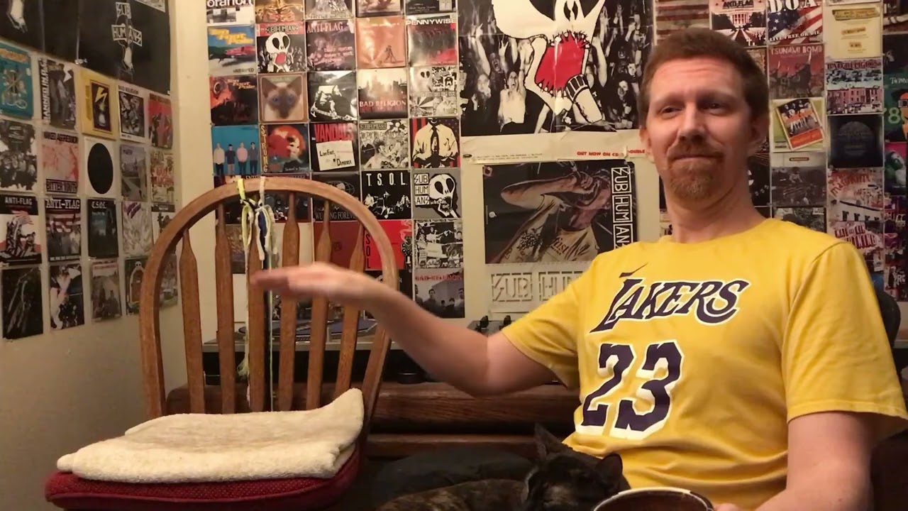 Shnootz - Reaction Video (Matthew Wilder - Break My Stride)
