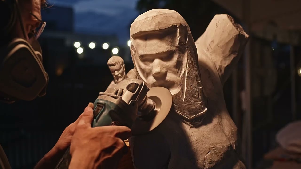 2 Weeks of Stone Sculpting In 2 Minutes