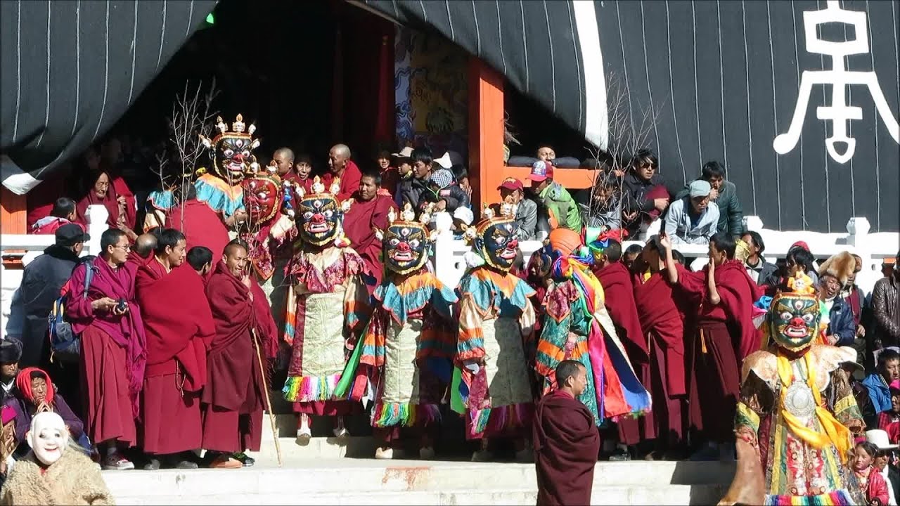 Gedong Festival - Ganden Sumtsenling Monastery, Gyalthang, Yunnan, China