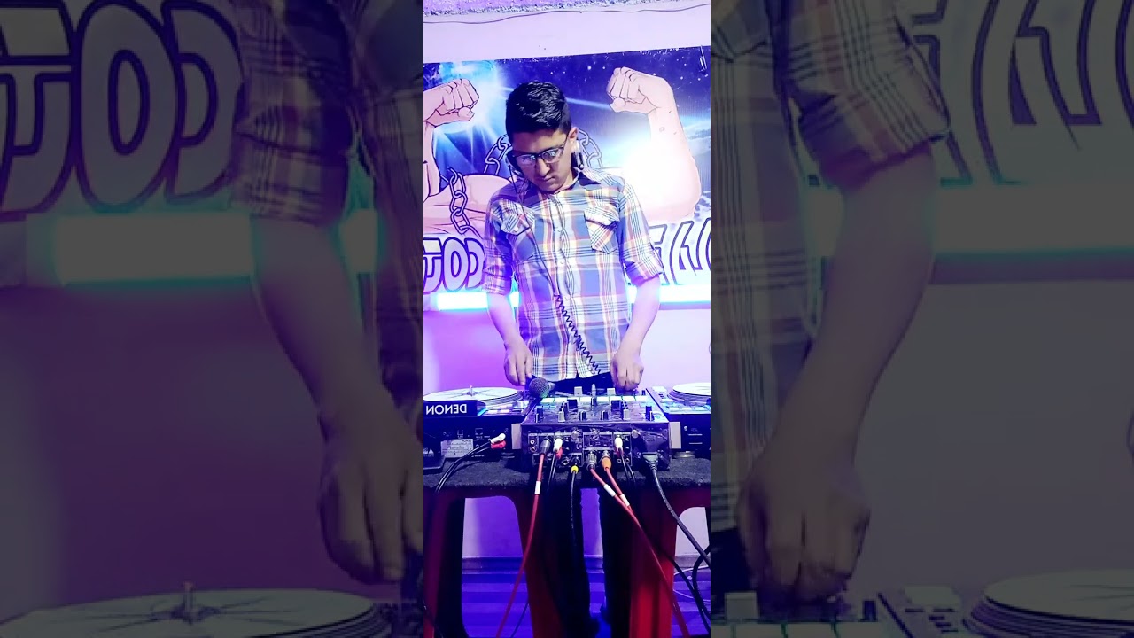 TURBO DJ PROBANDO COMPACTERAS DENON 3700 DE UN CLIENTE