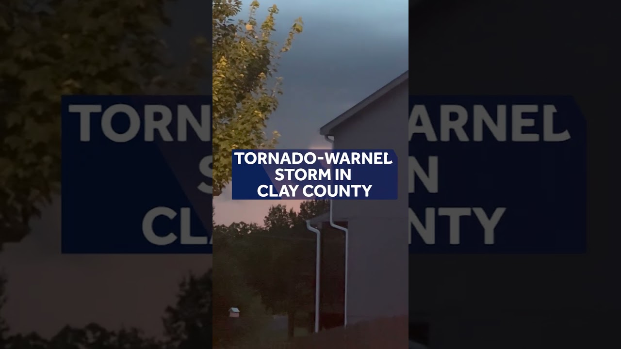 Video of tornado-warned storm in the Liberty, Missouri, area