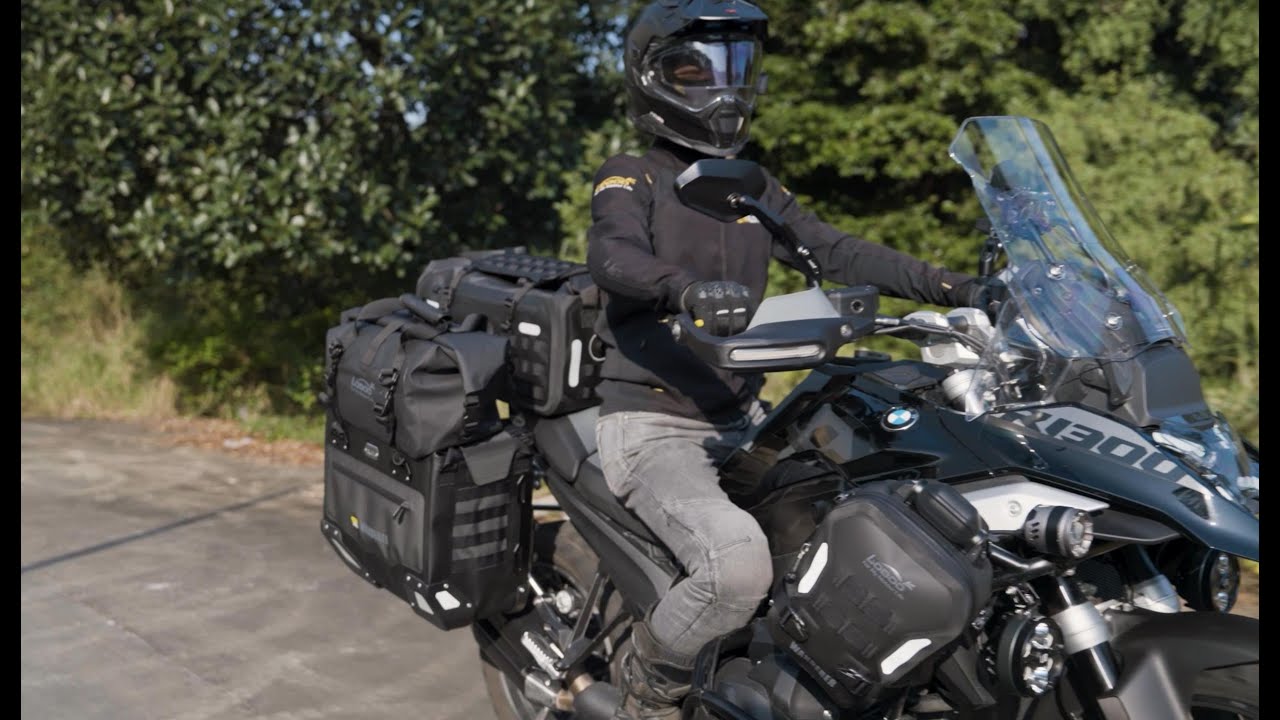 What is it like to install a full set of Wanderer series side bag on  BMW 1300gs for the first time?