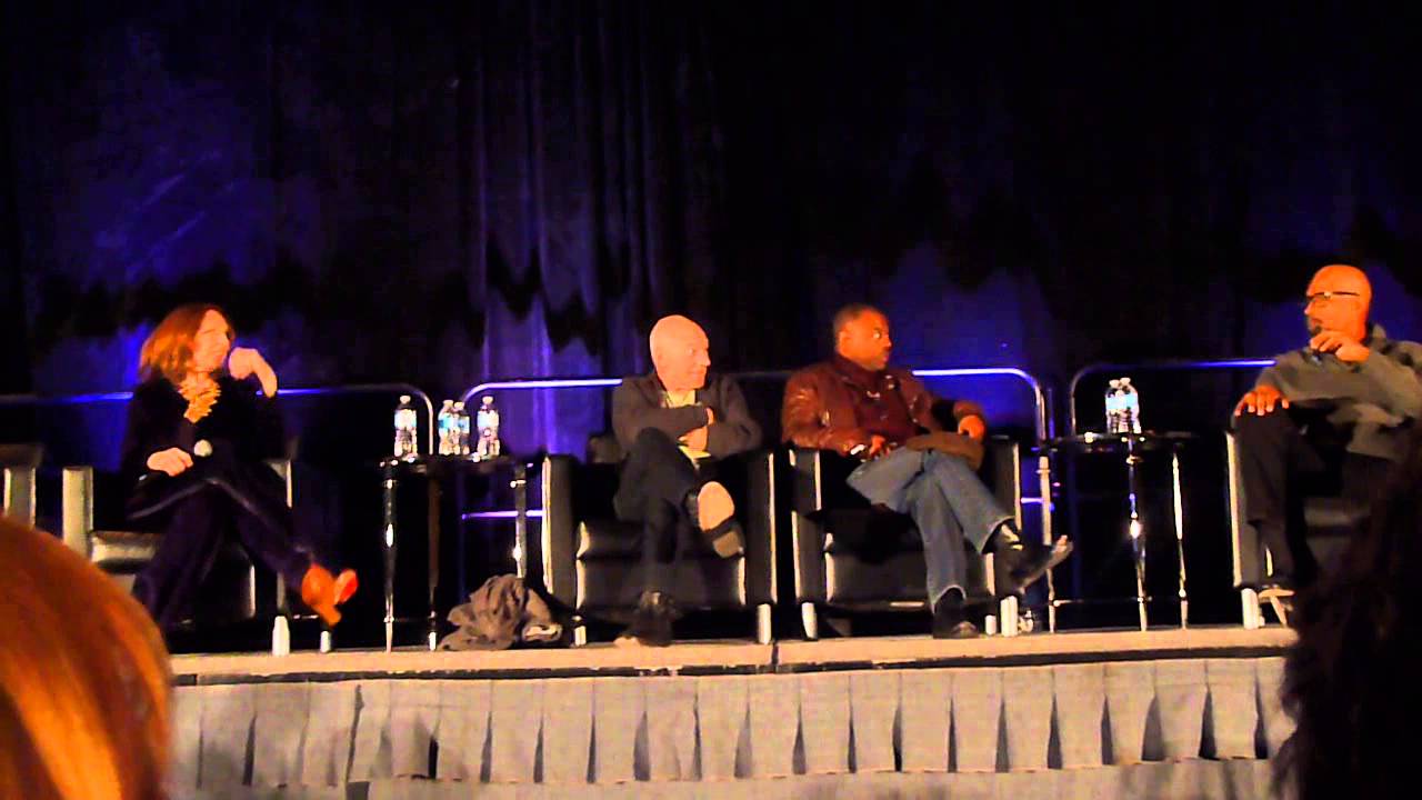 TNG Reunion-Comiccon Toronto- Gates 