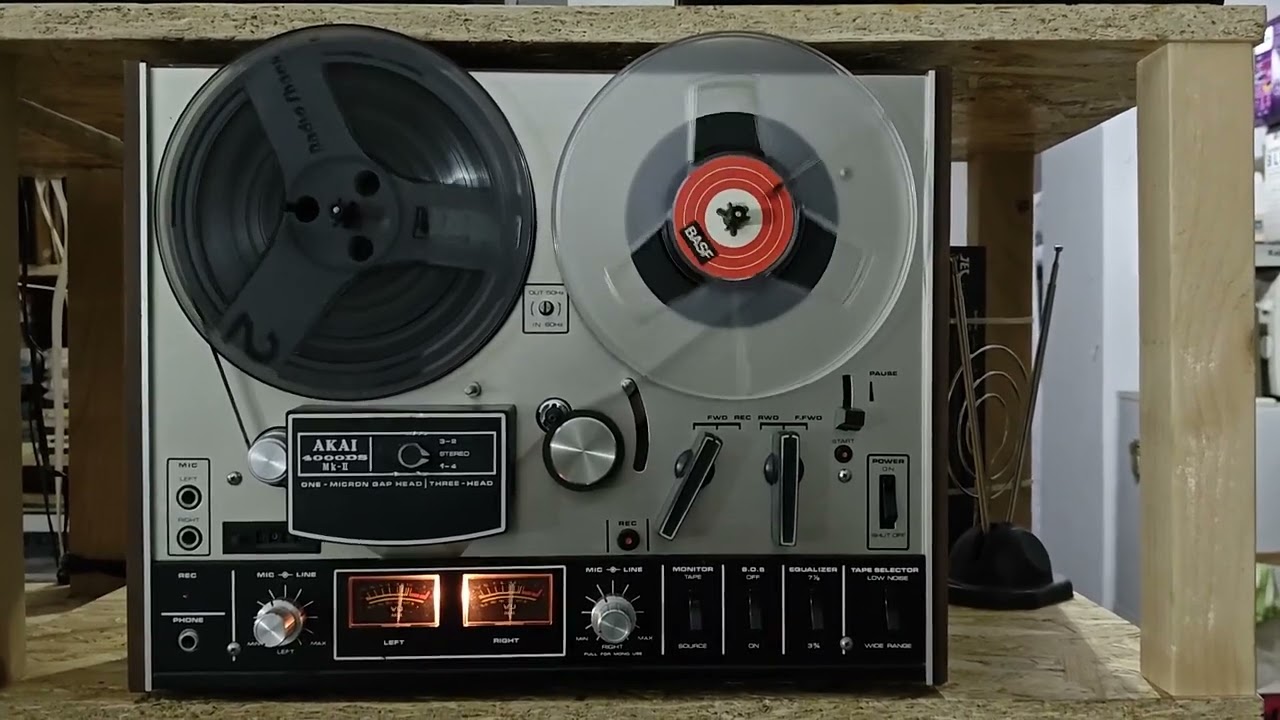 AKAI 4000DS MK2