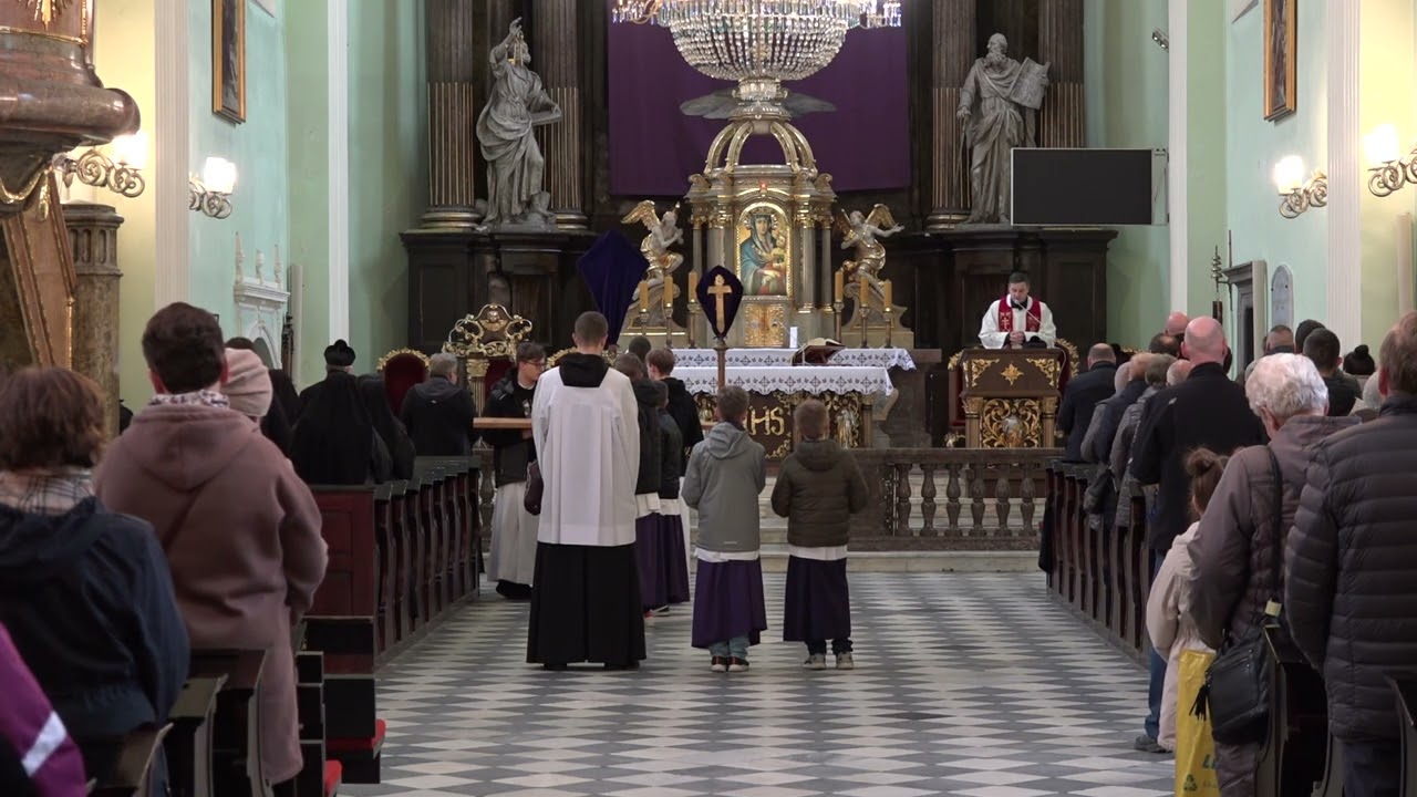Droga Krzyżowa z udziałem wiernych parafii cieszyńskich 31.03.2023