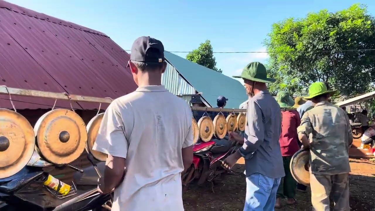 teh chiêng nhĩm sát.plây o ngol 