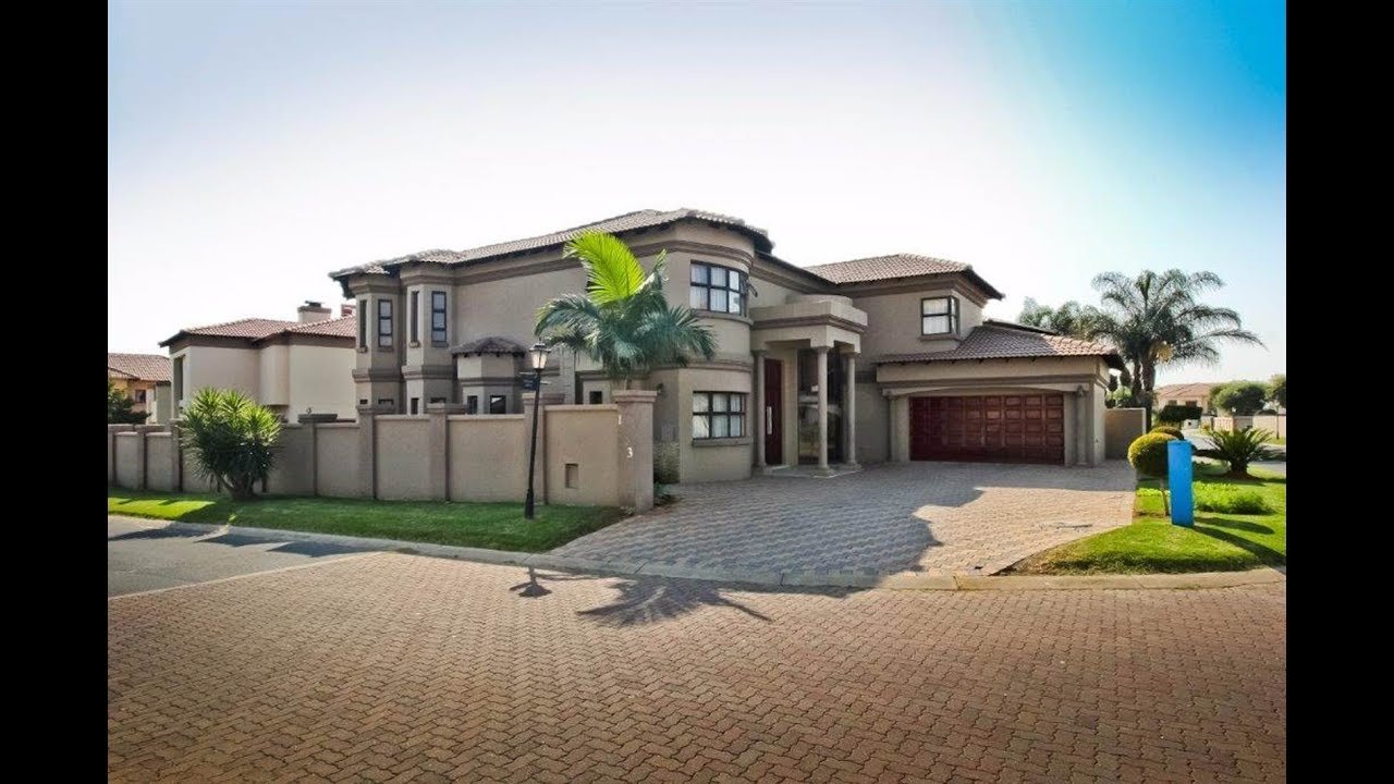 4 Bedroom House for sale in Gauteng | East Rand | Edenvale | Greenstone Hill |