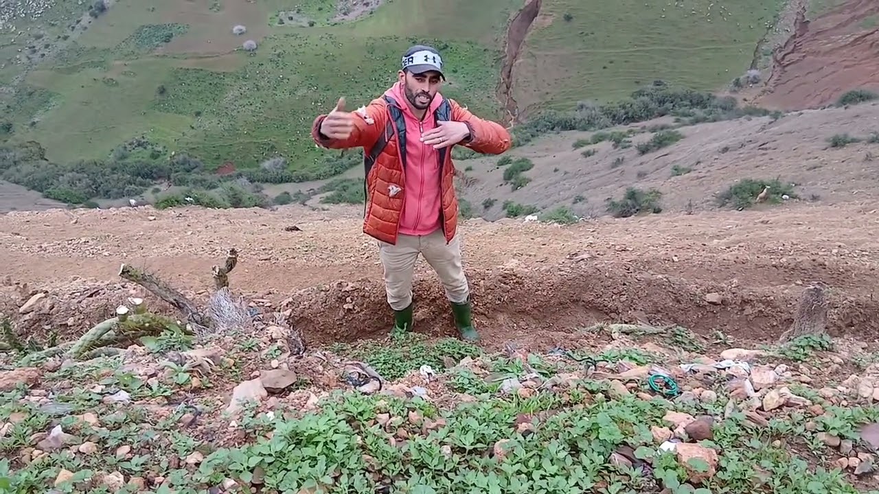 خوتي العزاز دينا معكم هذا الفيديو مع العشيه بسيط كنتمنى يعجبكم غير قبلوا على فيديوهاتنا😱🤔😂