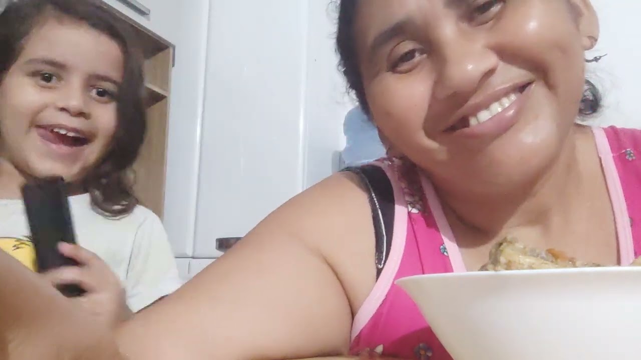 JANTANDO COM VOCÊS! ESTAVA UMA DELÍCIA 😋!