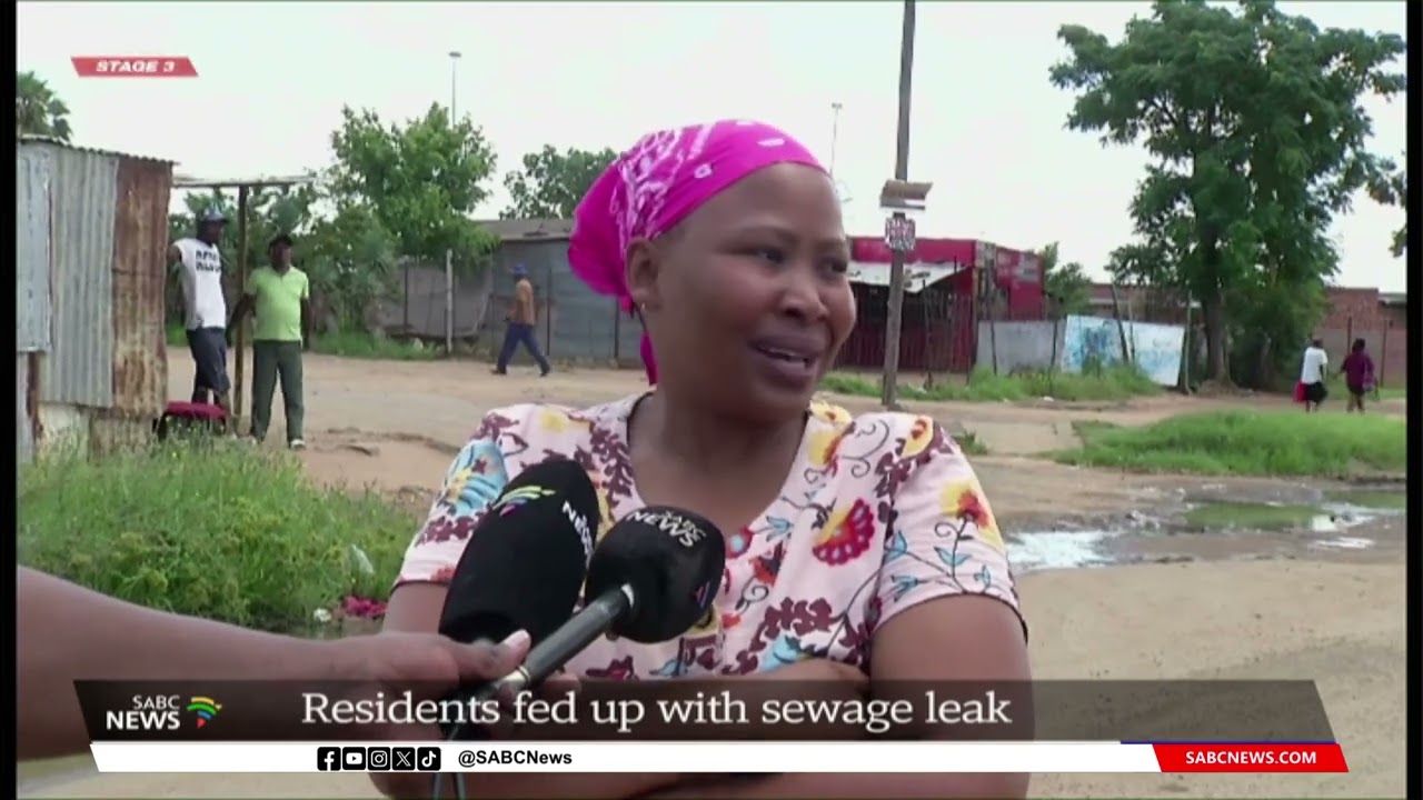 Bloemfontein's Phase Four residents fed up with sewage leak