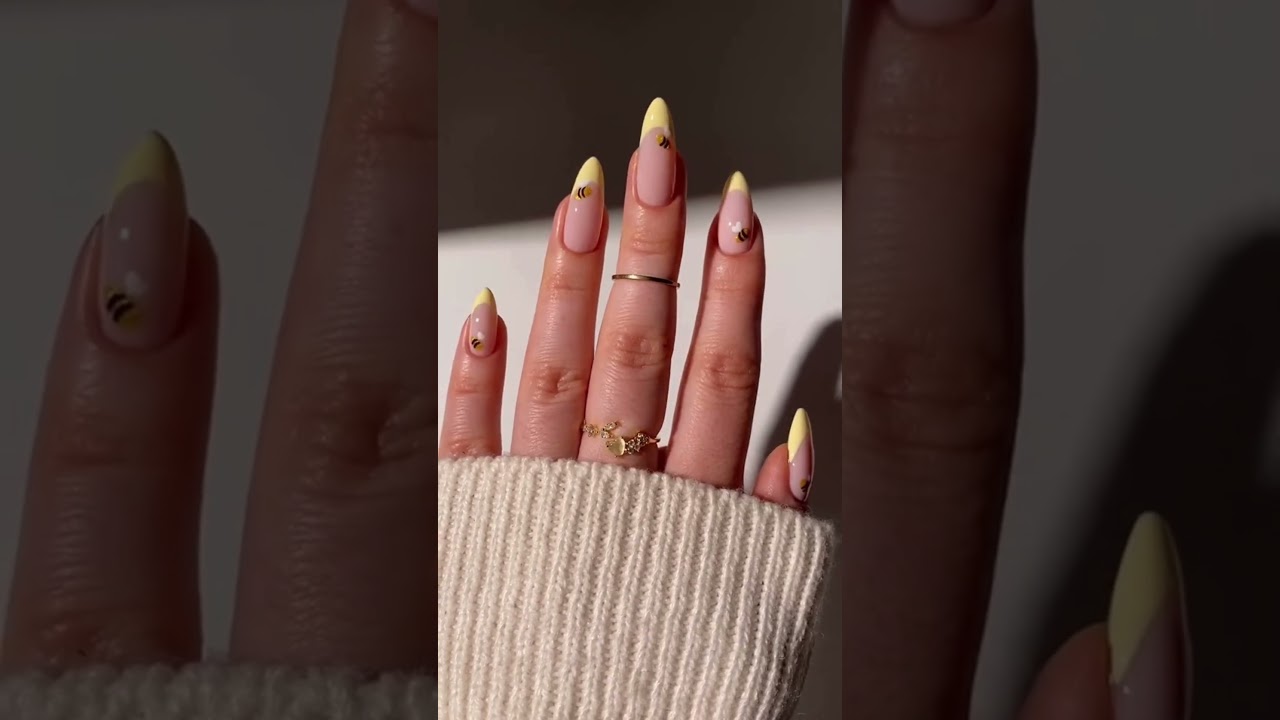 The cutest bee nails! 💛🐝