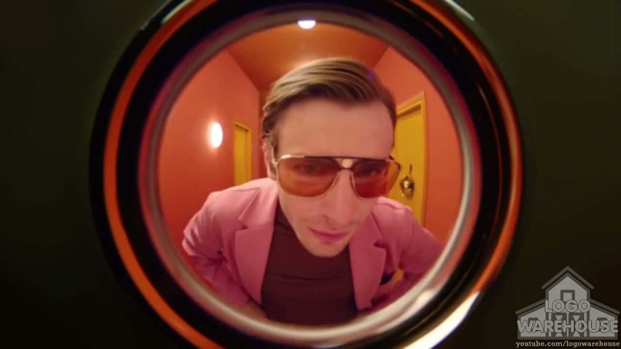 Sunglass Hut Commercial (December 2021)
